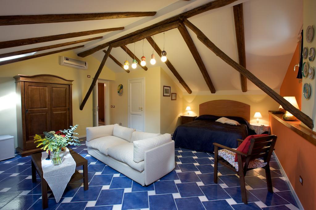 La Casa di Donn'Amelia Bed & Breakfast Molina  Ruang foto